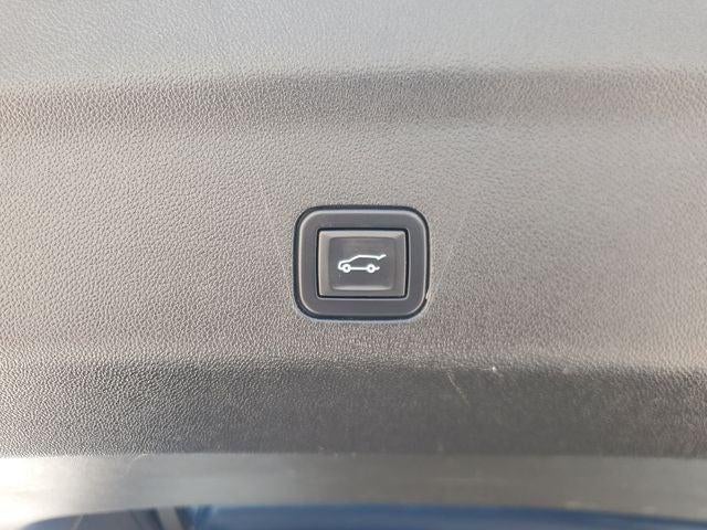 2021 GMC Yukon XL 4WD SLT