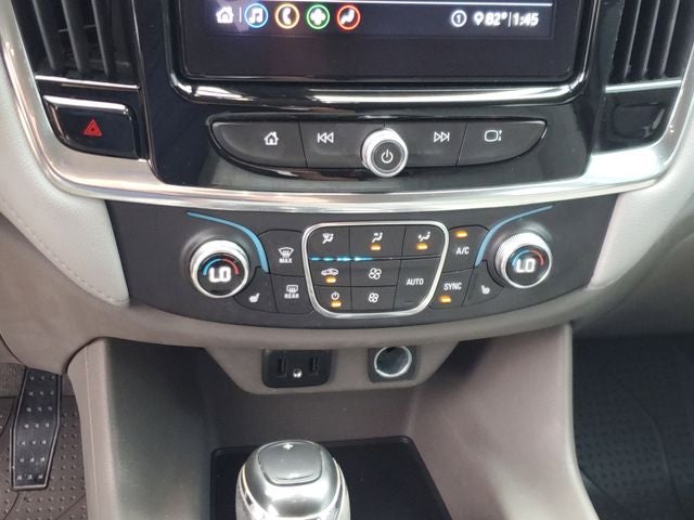 2020 Chevrolet Traverse FWD LT Cloth