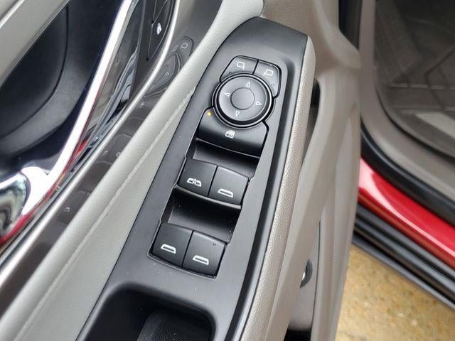 2020 Chevrolet Traverse FWD LT Cloth