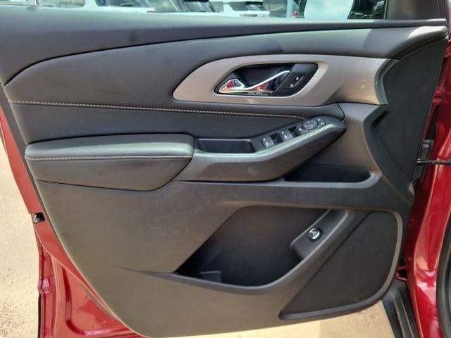 2020 Chevrolet Traverse FWD LT Leather