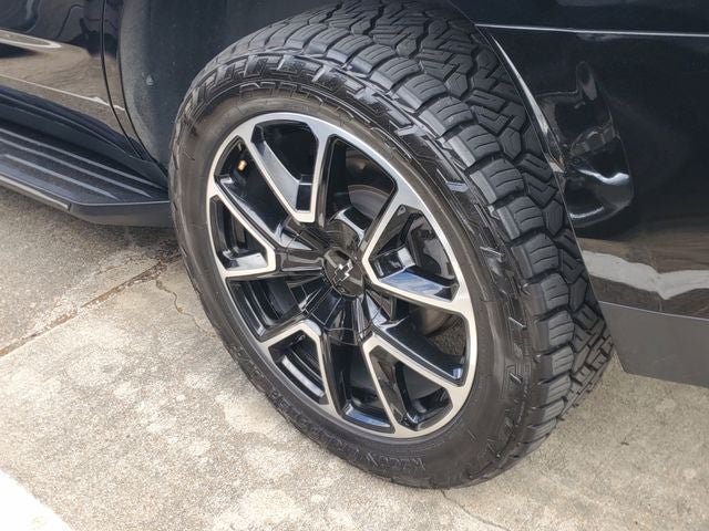 2022 Chevrolet Tahoe 4WD RST