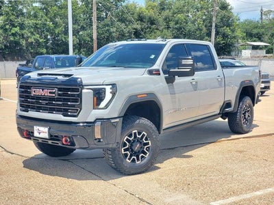 2024 GMC Sierra 2500HD 4WD Crew Cab Standard Bed AT4X