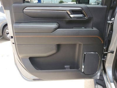 2025 GMC Sierra 2500HD 4WD Crew Cab Standard Bed AT4