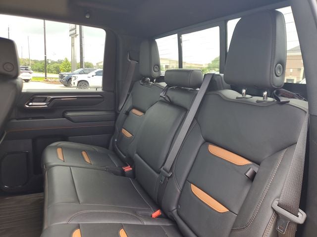 2025 GMC Sierra 2500HD 4WD Crew Cab Standard Bed AT4