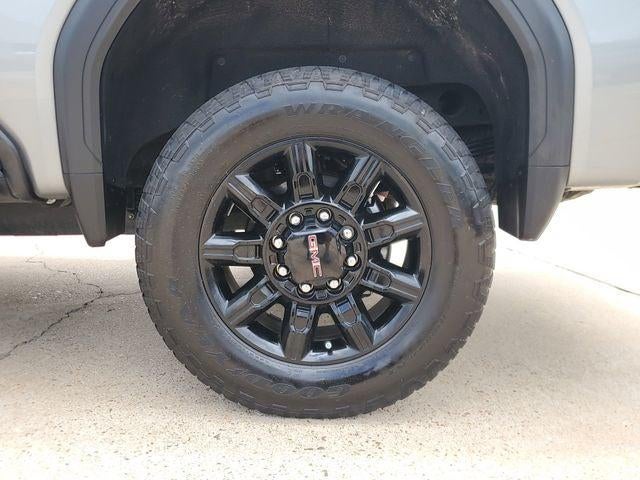 2025 GMC Sierra 2500HD 4WD Crew Cab Standard Bed AT4