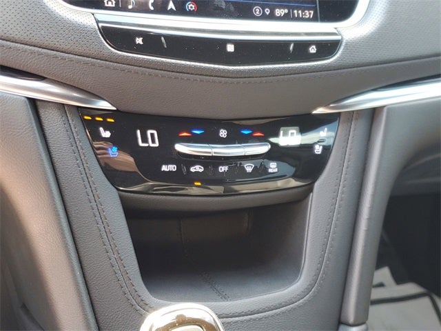 2021 Cadillac XT5 FWD Premium Luxury