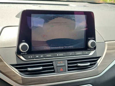2025 Nissan Altima SV FWD