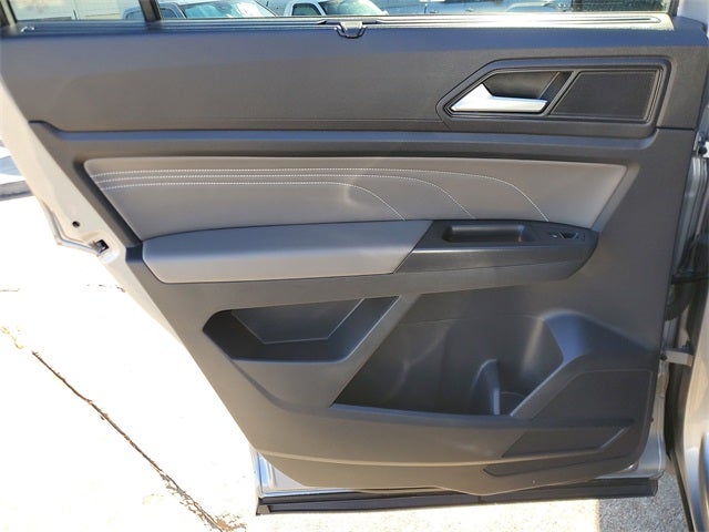 2023 Volkswagen Atlas 3.6L V6 SEL R-Line Black