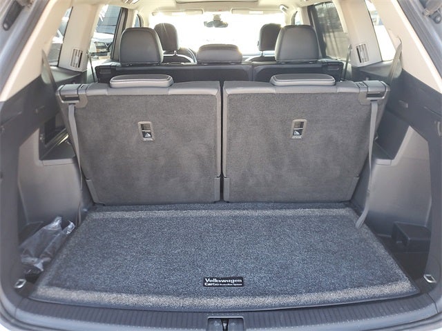 2023 Volkswagen Atlas 3.6L V6 SEL R-Line Black