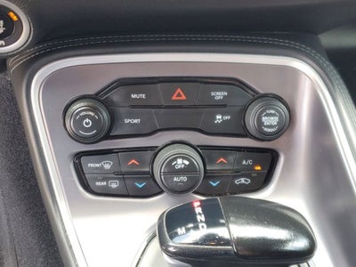 2020 Dodge Challenger SXT