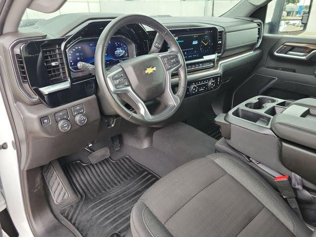 2025 Chevrolet Silverado 2500HD 4WD Crew Cab Standard Bed LT