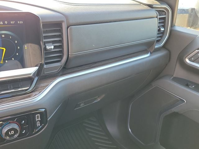2025 Chevrolet Silverado 2500HD 4WD Crew Cab Standard Bed LT