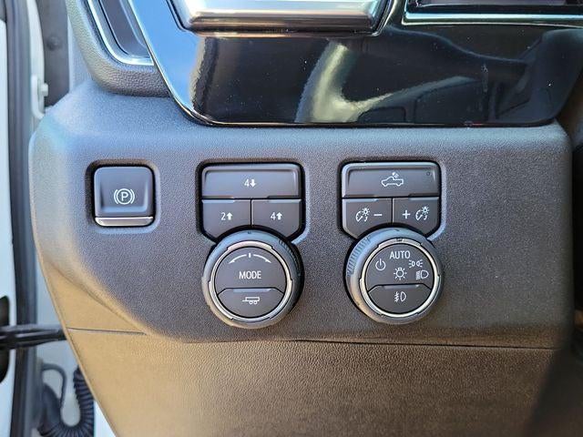 2025 Chevrolet Silverado 2500HD 4WD Crew Cab Standard Bed LT