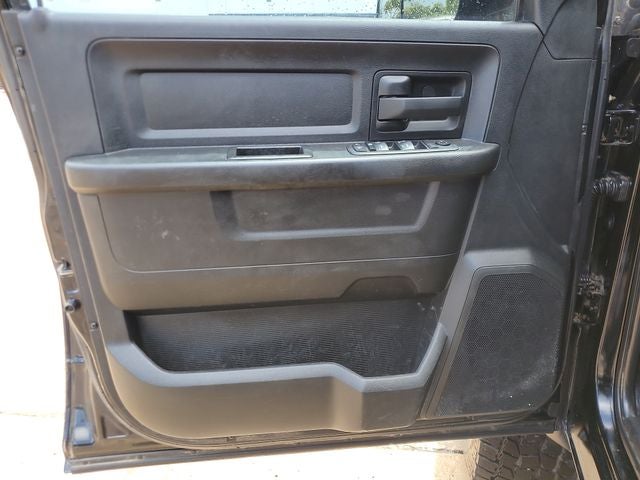 2022 RAM 2500 Tradesman Crew Cab 4x4 6'4' Box