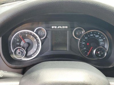2022 RAM 2500 Tradesman Crew Cab 4x4 6'4' Box