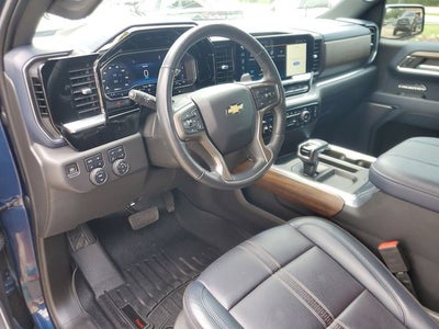 2023 Chevrolet Silverado 1500 4WD Crew Cab Standard Bed High Country