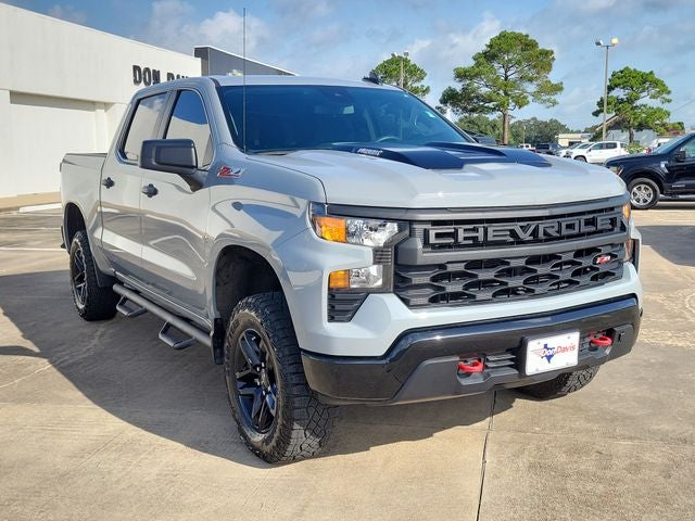 2025 Chevrolet Silverado 1500 4WD Crew Cab Short Bed Custom Trail Boss