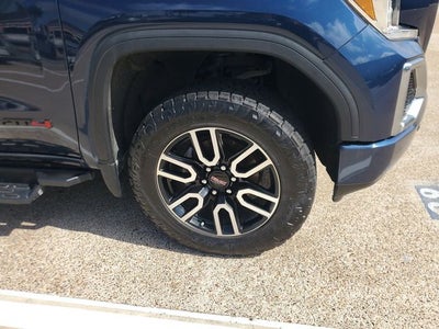 2020 GMC Sierra 1500 4WD Crew Cab Short Box AT4