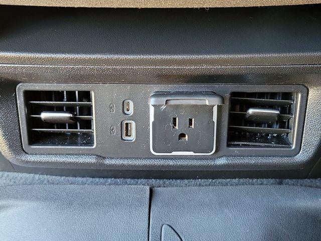2023 GMC Sierra 1500 2WD Crew Cab Short Box SLE
