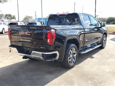 2023 GMC Sierra 1500 2WD Crew Cab Short Box SLT