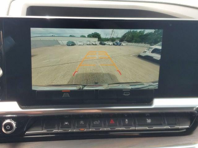 2025 GMC Sierra 1500 4WD Crew Cab Short Box SLT