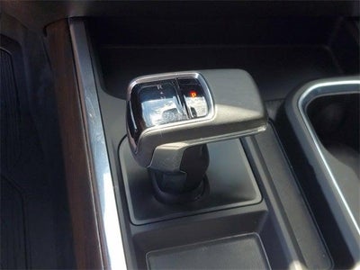 2024 GMC Sierra 1500 4WD Crew Cab Short Box SLT