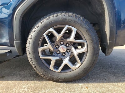 2022 GMC Sierra 1500 4WD Crew Cab Short Box SLT