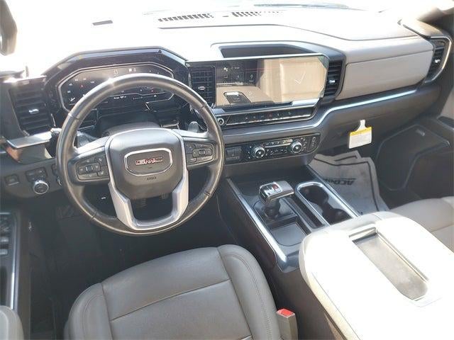 2022 GMC Sierra 1500 4WD Crew Cab Short Box SLT