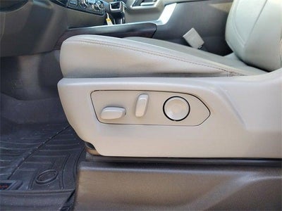 2022 GMC Sierra 1500 4WD Crew Cab Short Box SLT