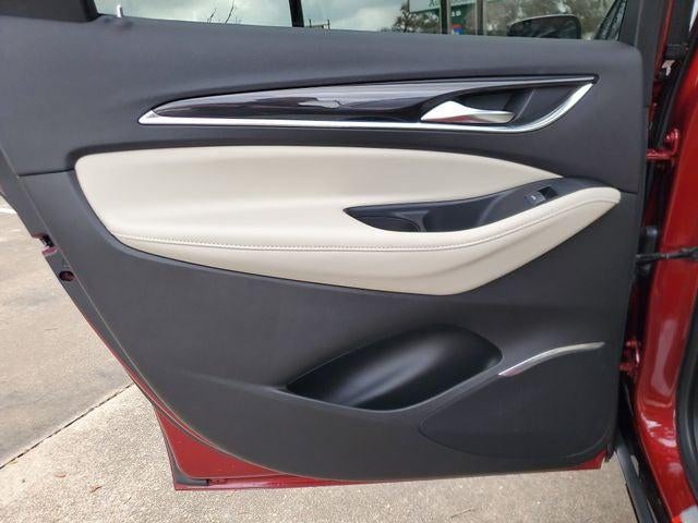 2022 Buick Enclave FWD Essence