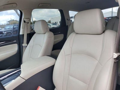 2022 Buick Enclave FWD Essence