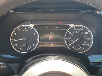 2025 Nissan Pathfinder SL FWD