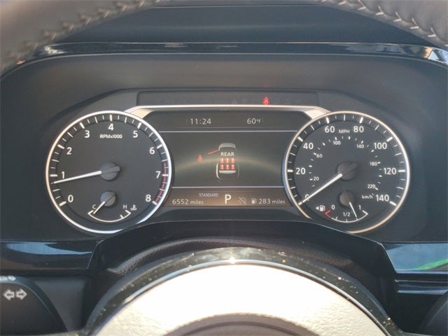 2025 Nissan Pathfinder SL FWD