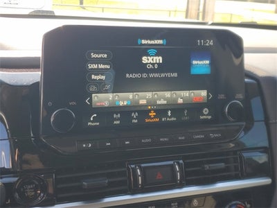 2025 Nissan Pathfinder SL FWD