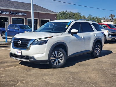 2025 Nissan Pathfinder SL FWD