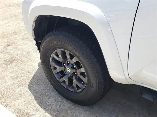 2020 Toyota Tacoma SR5