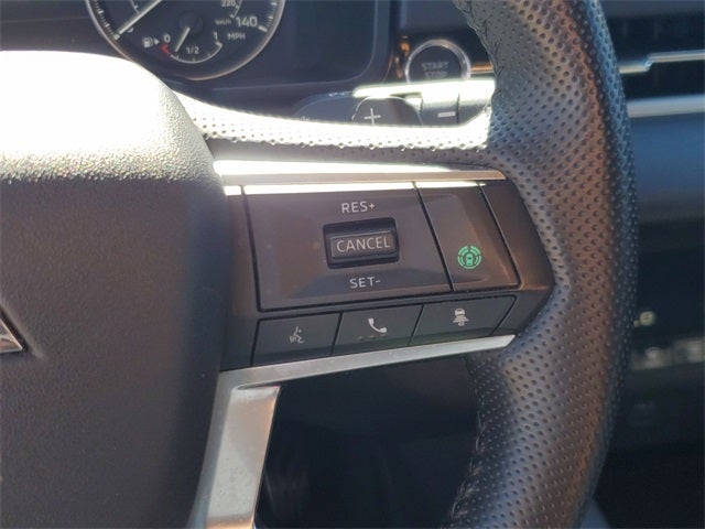 2024 Mitsubishi Outlander Base