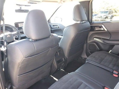 2024 Mitsubishi Outlander Base