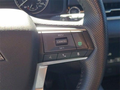 2024 Mitsubishi Outlander Base