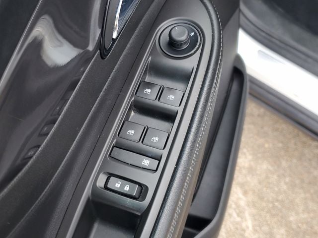 2022 Buick Encore FWD Preferred