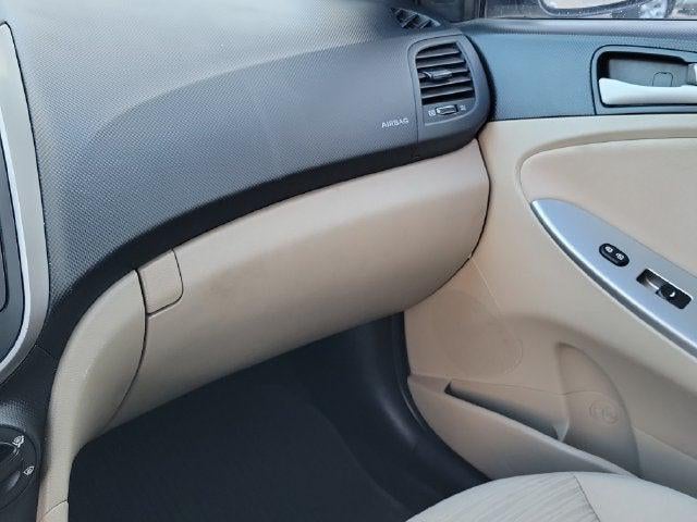 2015 Hyundai ACCENT GLS