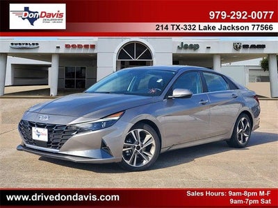 2023 Hyundai ELANTRA Limited