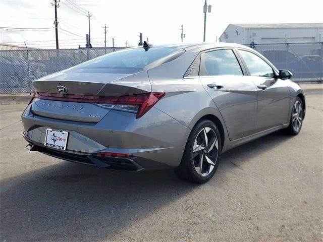 2023 Hyundai ELANTRA Limited