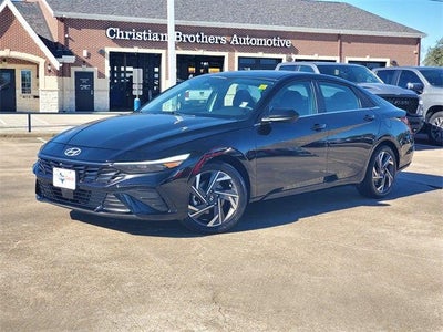 2024 Hyundai ELANTRA SEL