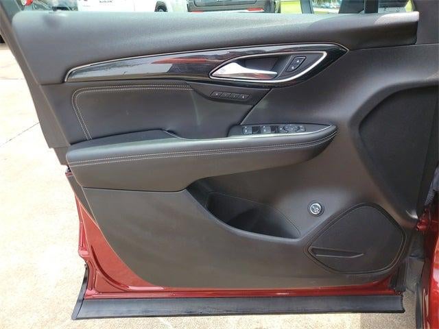 2023 Buick Envision Essence FWD