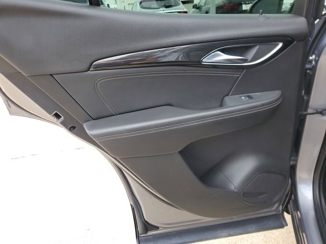 2022 Buick Envision FWD Essence