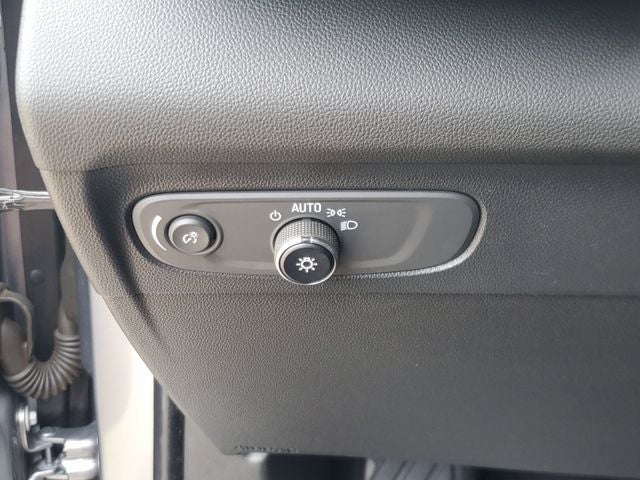 2022 Buick Envision FWD Essence