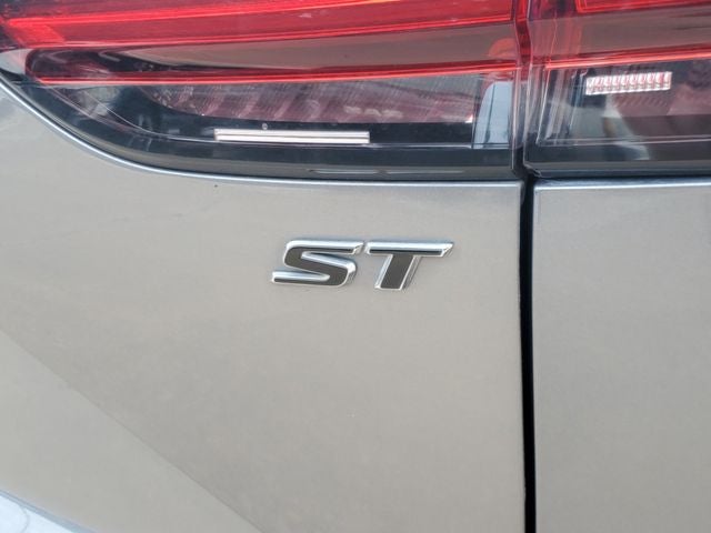 2022 Buick Envision FWD Essence