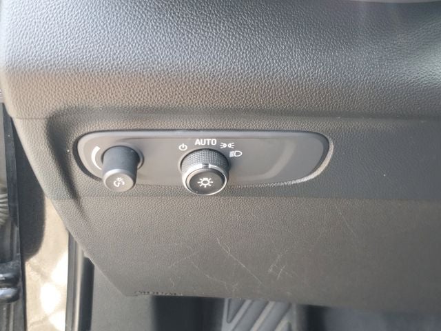 2022 Buick Envision FWD Essence