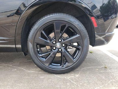 2022 Buick Envision FWD Essence